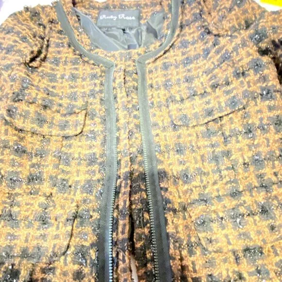 Ruby Rose Brown & Black Tweed Cropped Jacket With Zipper & Raw Edge Detail - Picture 3 of 12